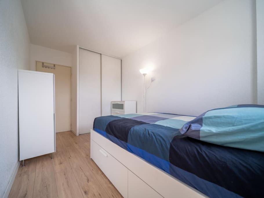 Appartement Tout Equipe Climatise Terrasse Hopital De La Timone มาร์กเซย ภายนอก รูปภาพ